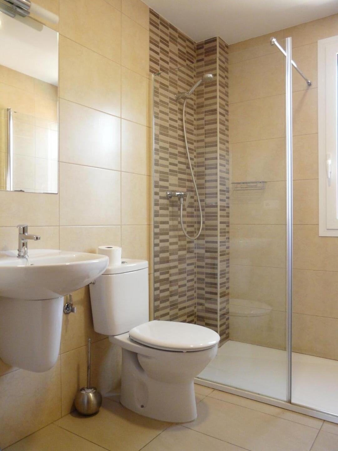 Albergue San Nicolas Larrasoana Luaran gambar