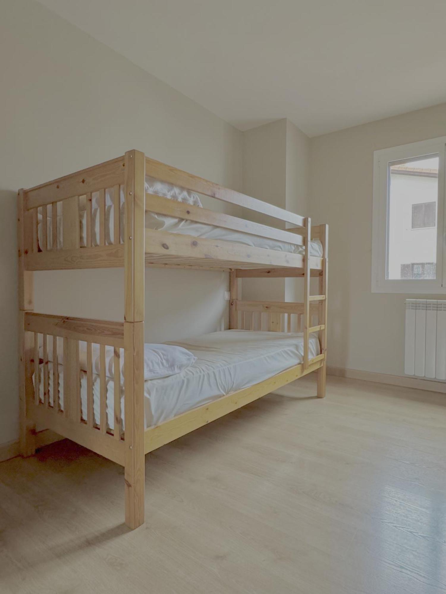 Albergue San Nicolas Larrasoana Luaran gambar